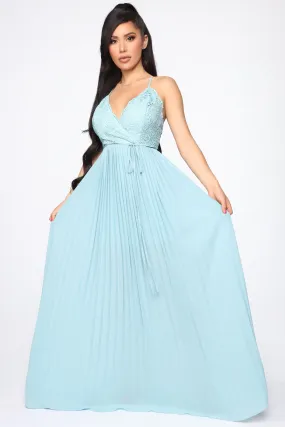 Ancient Love Story Pleated Maxi Dress - Blue