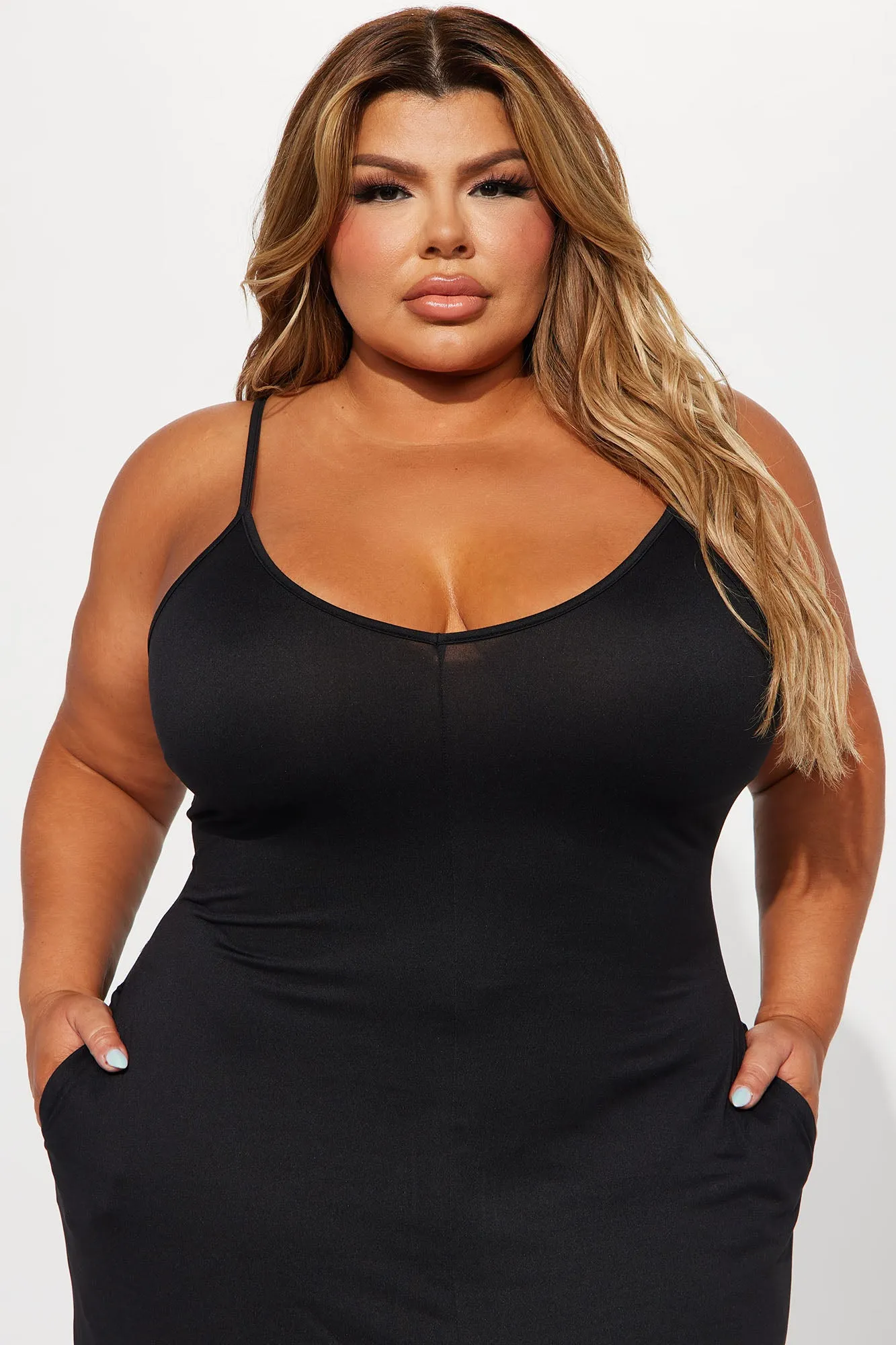 Beachy Gal Maxi Dress - Black