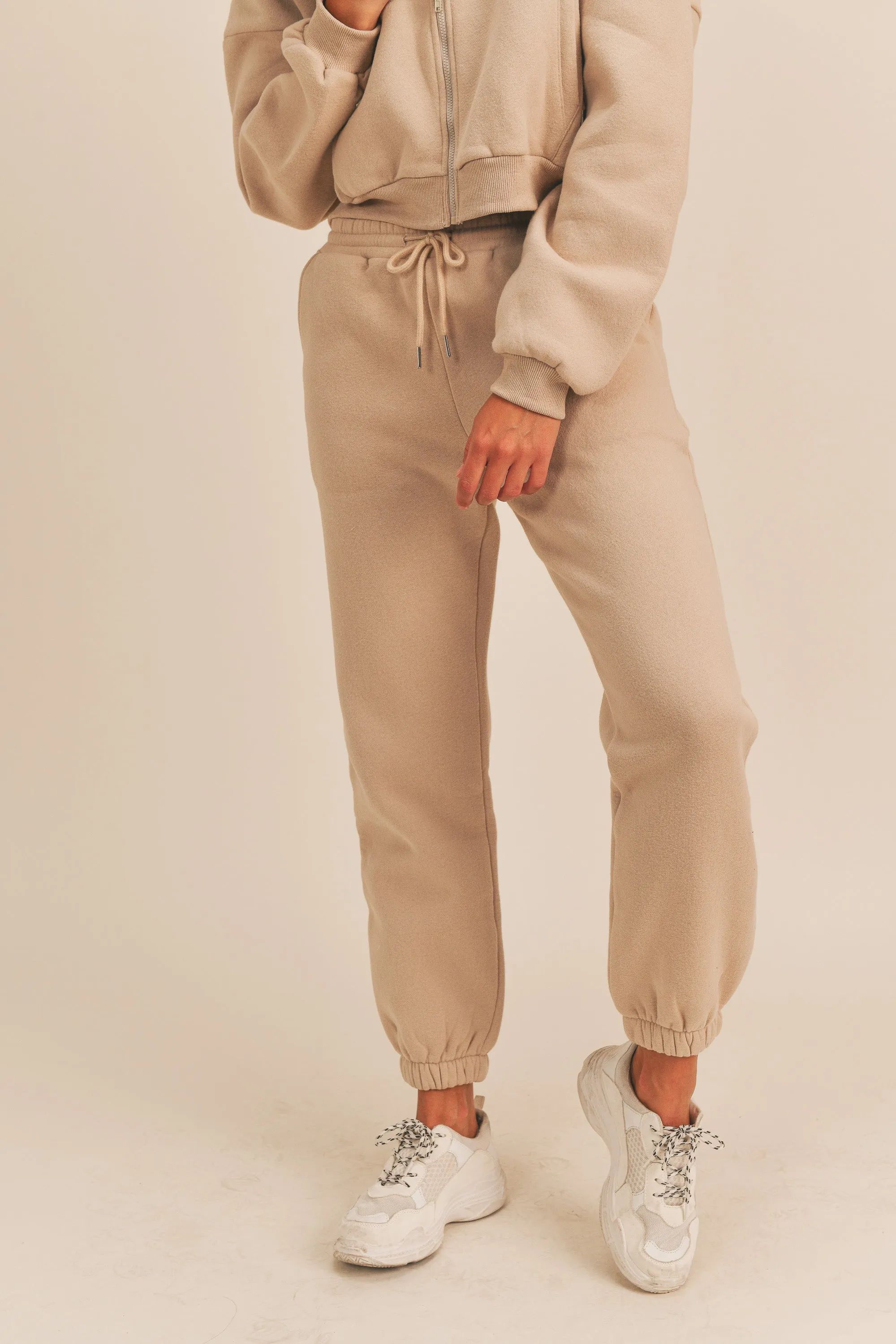 DELILAH HOODED JACKET AND PANTS SET