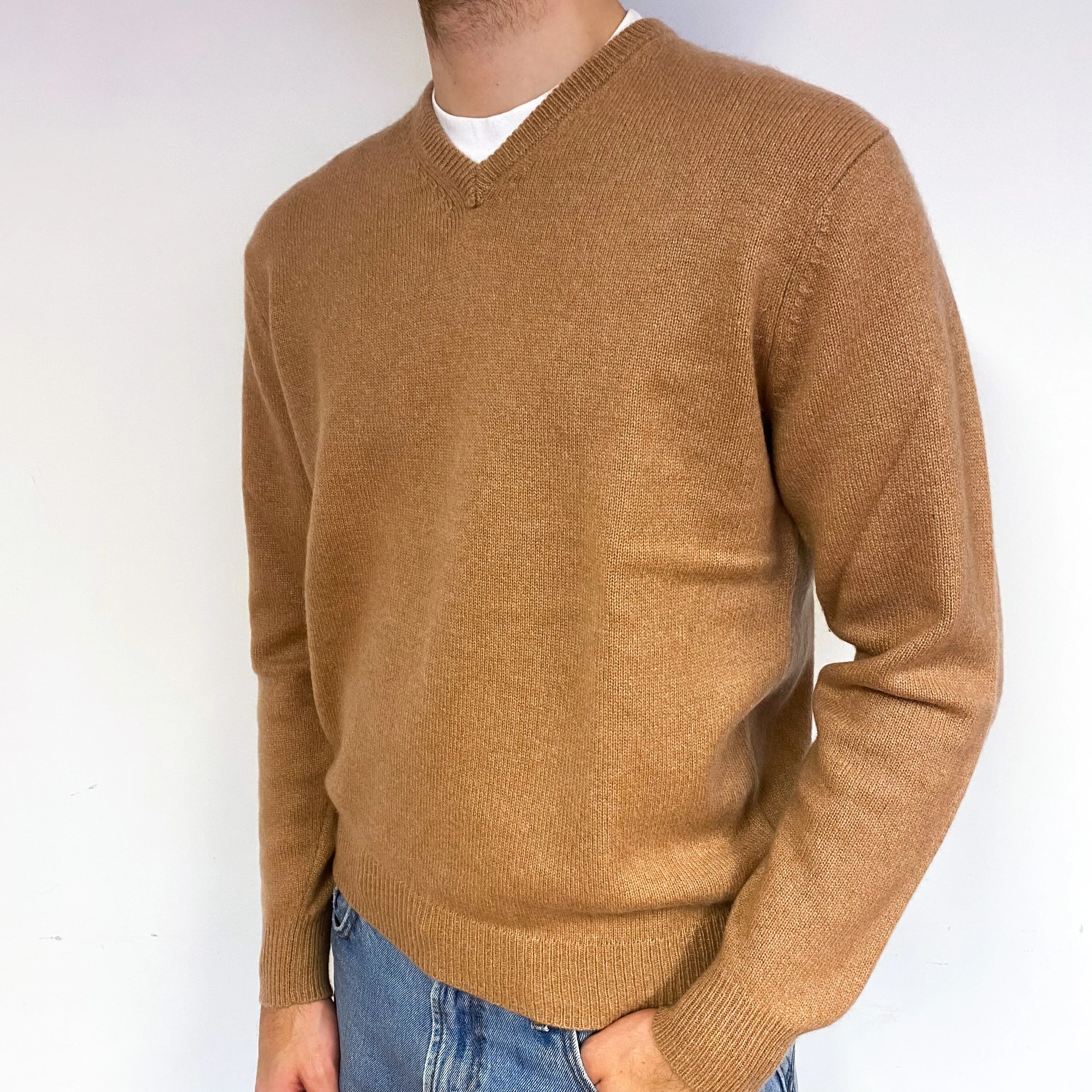 Men's Butterscotch Brown Cashmere V-Neck Jumper Large