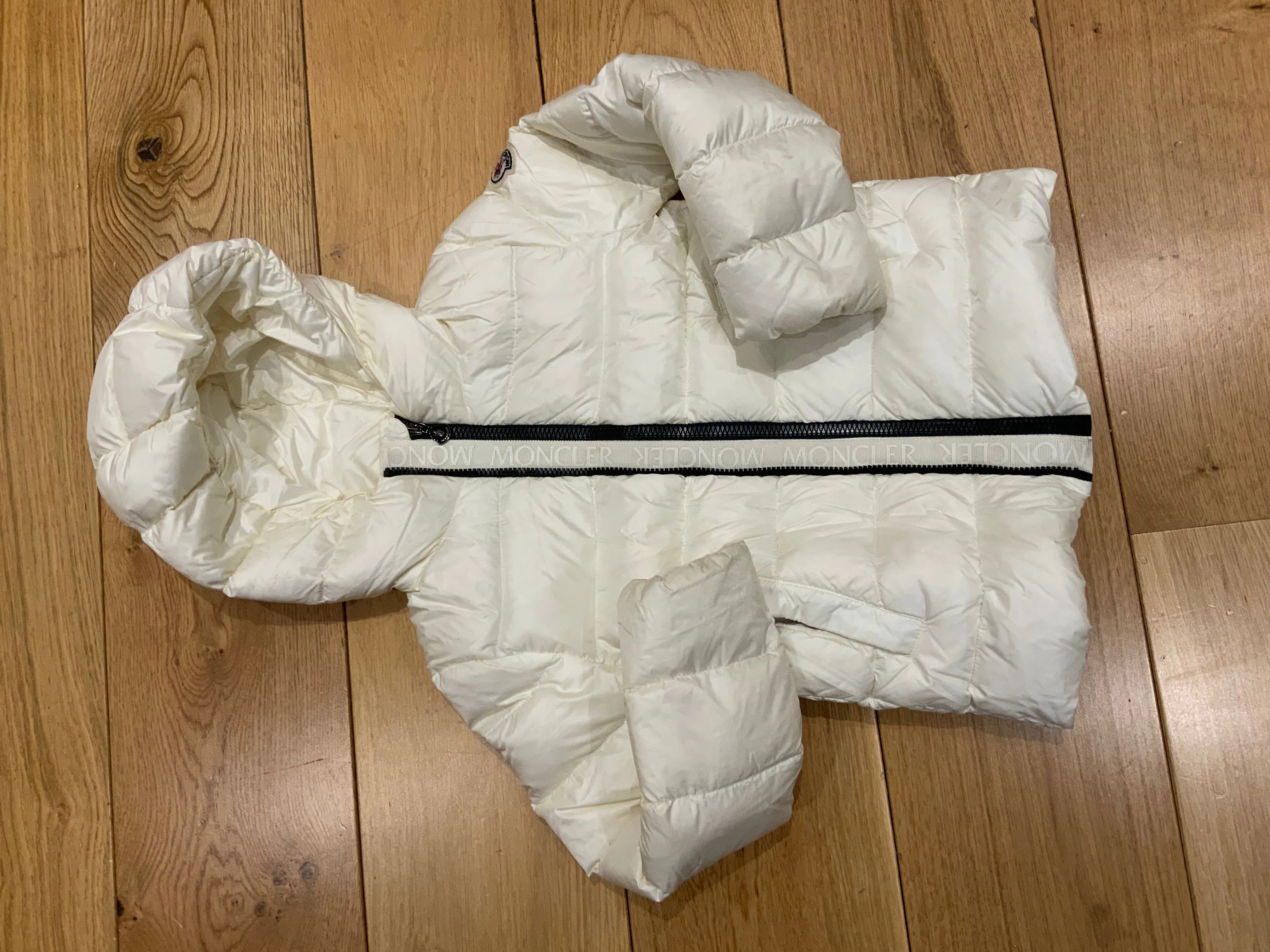 Moncler Alithia Moncler down jacket in padded Puffer Jacket Size 8 years 130 cm children