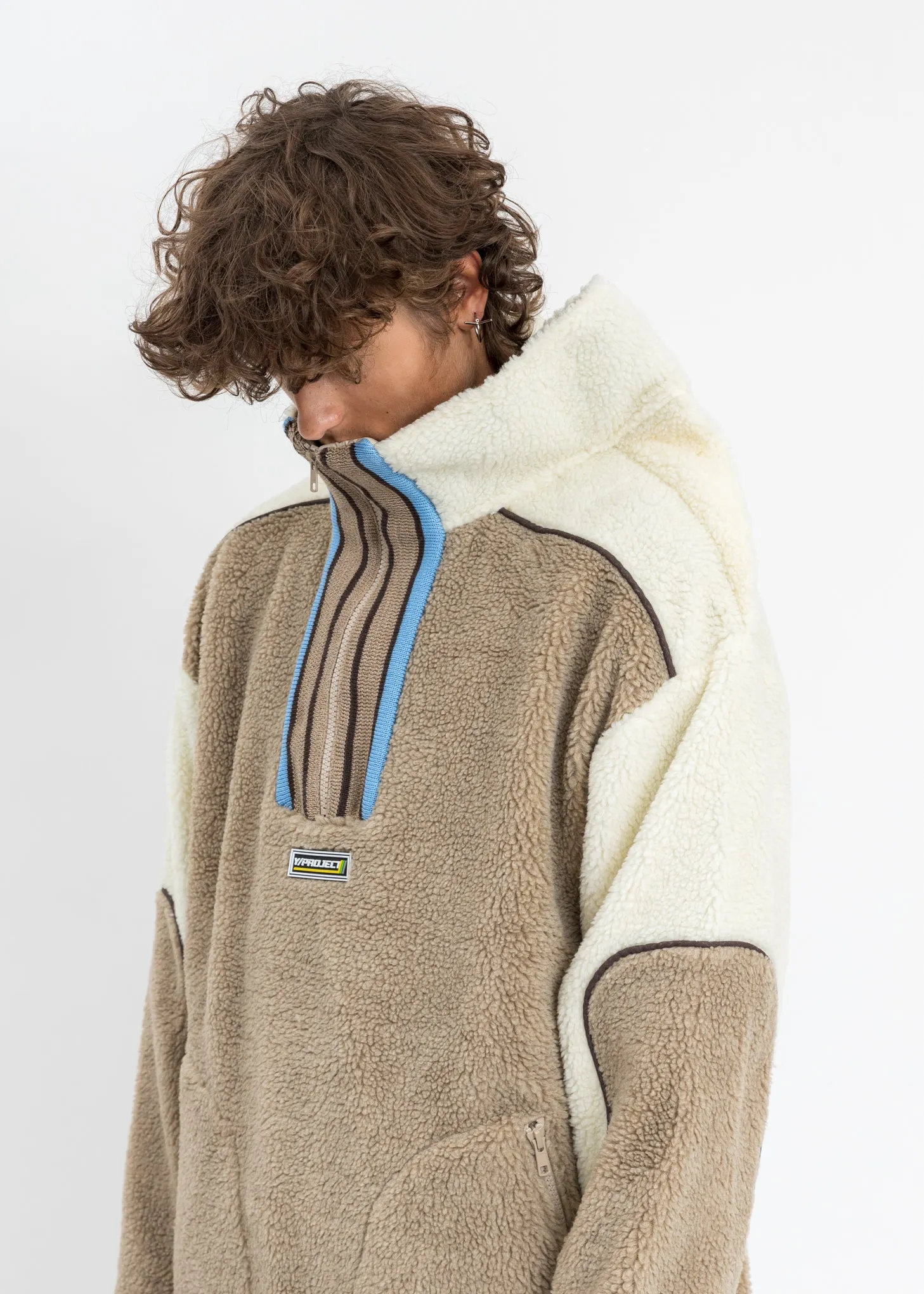 Multicolor Clip Shoulder Fleece Sweater