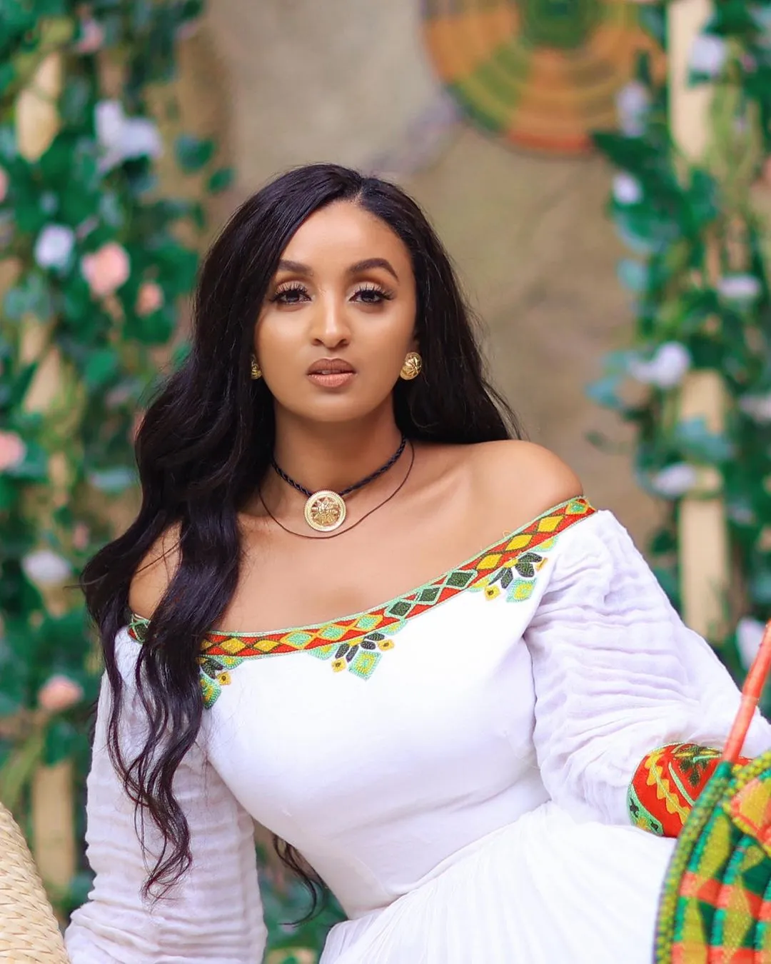 Vibrant Modern Habesha Dress: Off Shoulder Daring Traditional Ethiopian Dress Ideal for Any Occasions Habesha Kemis